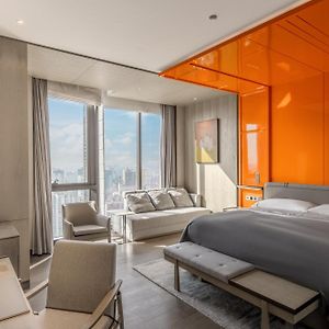 King Canopy Room